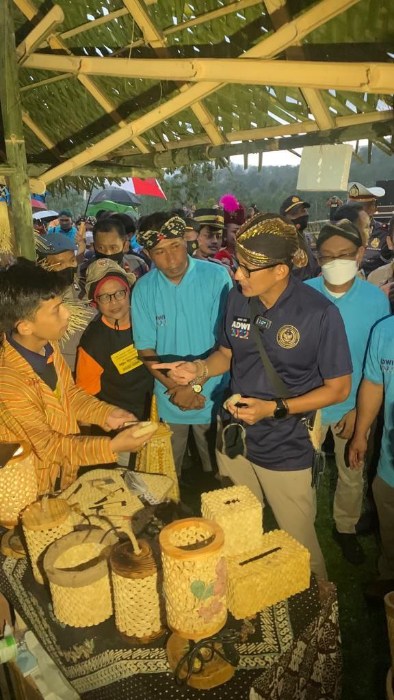 Bangun Desa Wisata Berkualitas dan Berkelanjutan, Sandiaga Uno Gandeng Mitra Strategis Bangkitkan Sektor Pariwisata