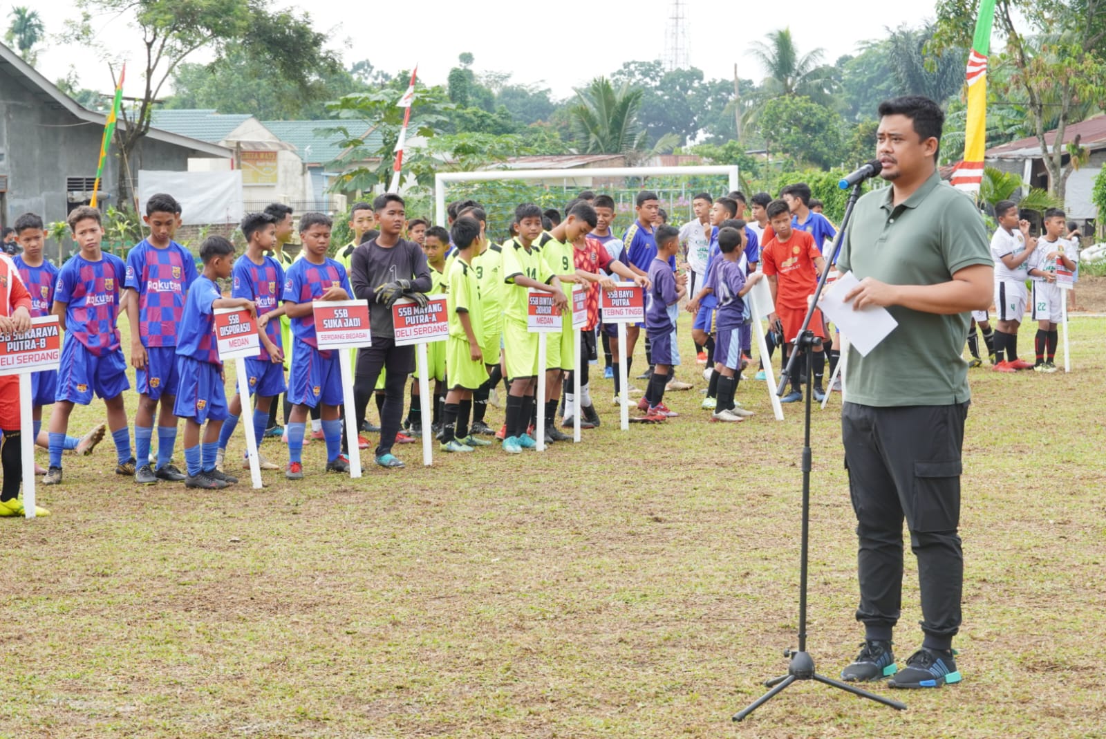 Buka Turnamen U 13 Di Medan Tuntungan,Â  Bobby Nasution Harap Sepak Bola Jauhkan Generasi Muda Dari Narkoba