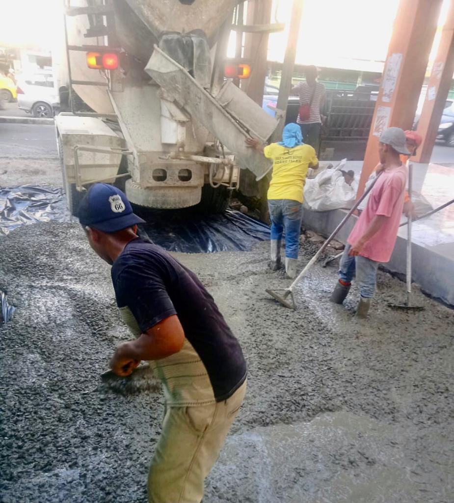 Warga Gembira, Dana Kelurahan Muluskan Jalan Gang dan Rehab Drainase