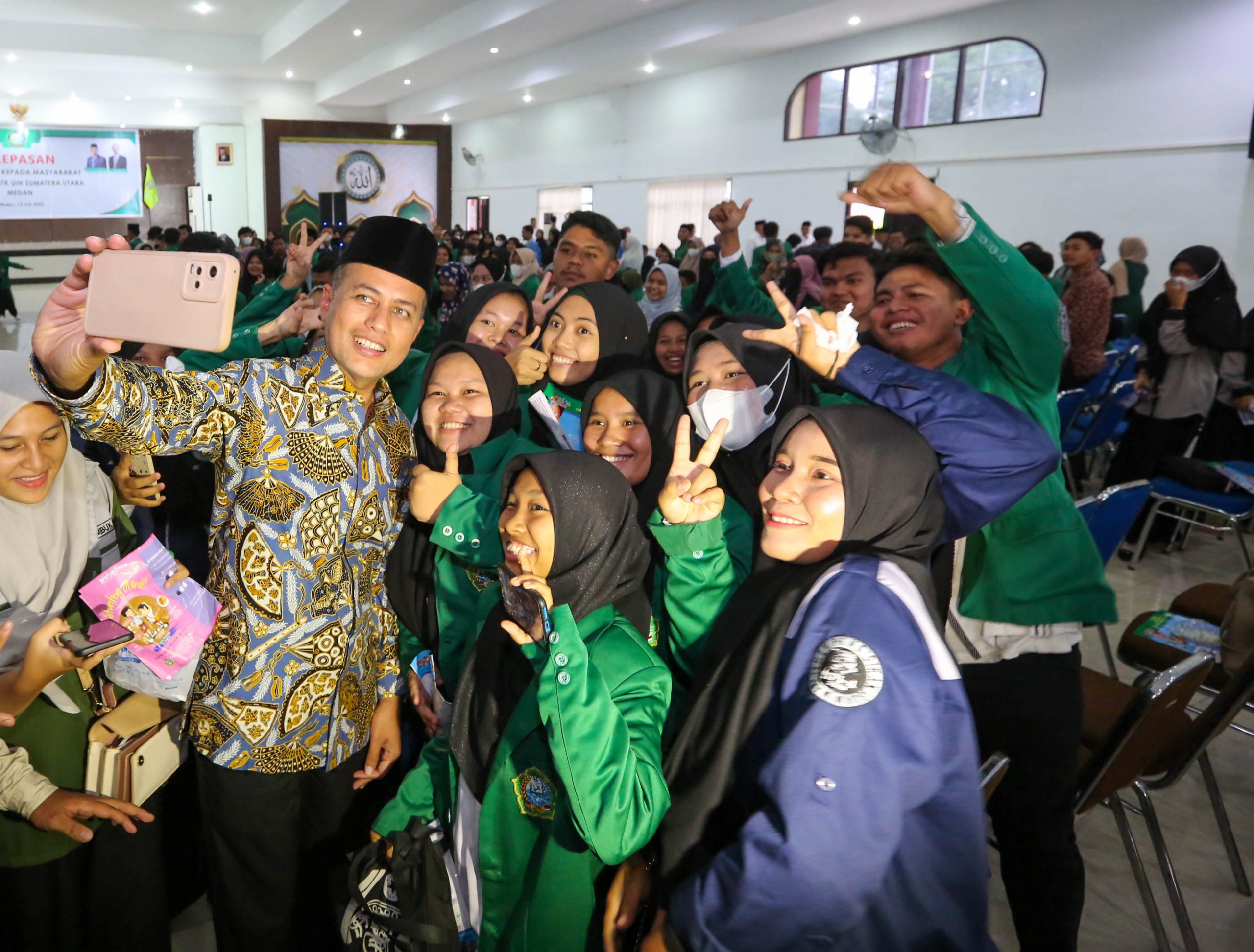 Wagub Sumut Lepas PKM Mahasiswa FITK UIN Sumut,  Minta Gali Potensi Daerah, Berikan Pemahaman Stunting