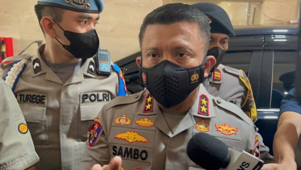 Breaking News, Mantan Kadiv Propam Irjen Ferdy Sambo Ditahan di Mako Brimob