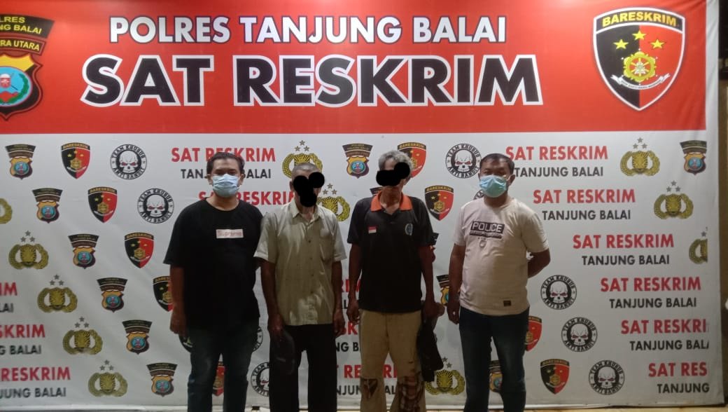 Satreskrim Polres Tanjungbalai Amankan Dua Pria Bermain Judi Jenis SGP