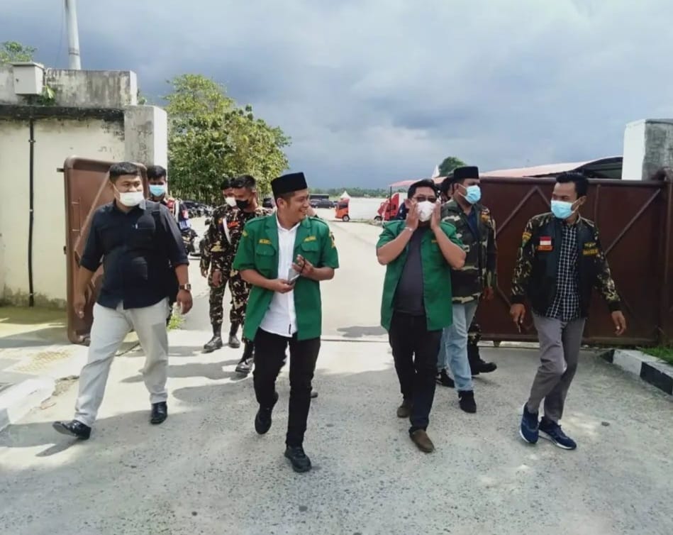 Merosot dan Pegawai Dirumahkan, Husein: Walikota Medan Layak Tutup RPH