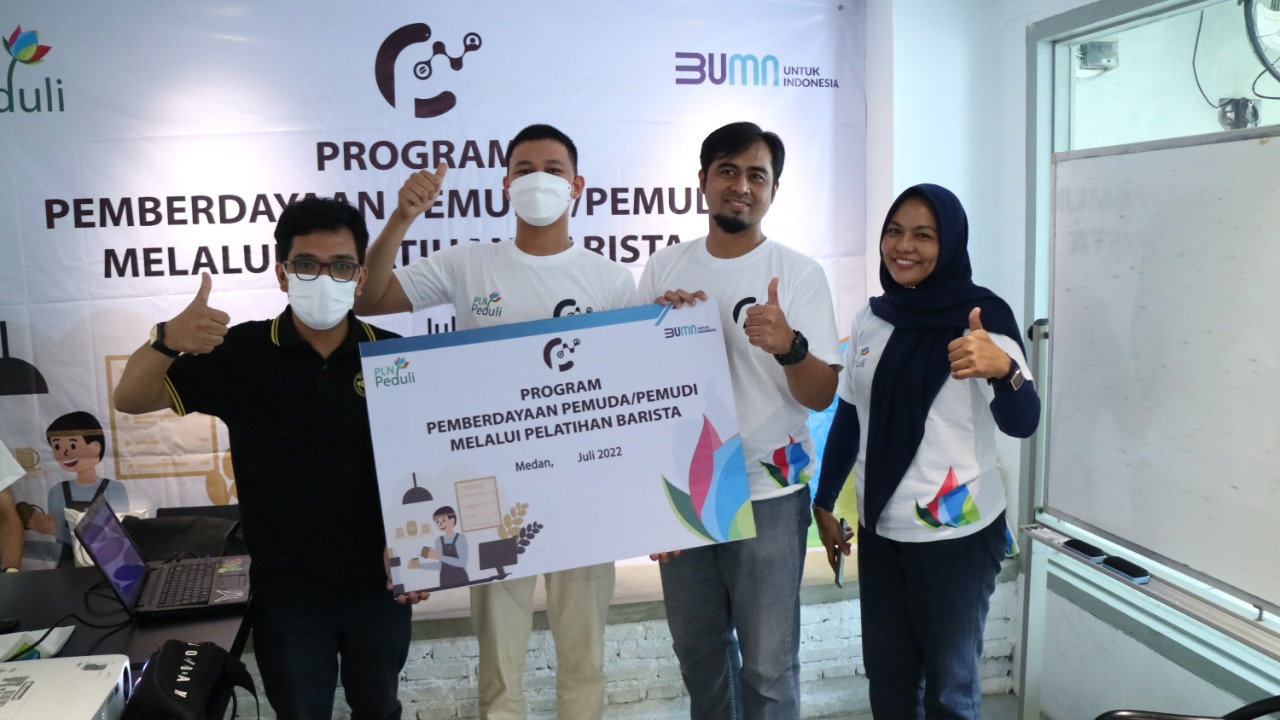 Didukung PLN Peduli, 25 Pemuda Pemudi di Medan Ikuti Pelatihan Barista