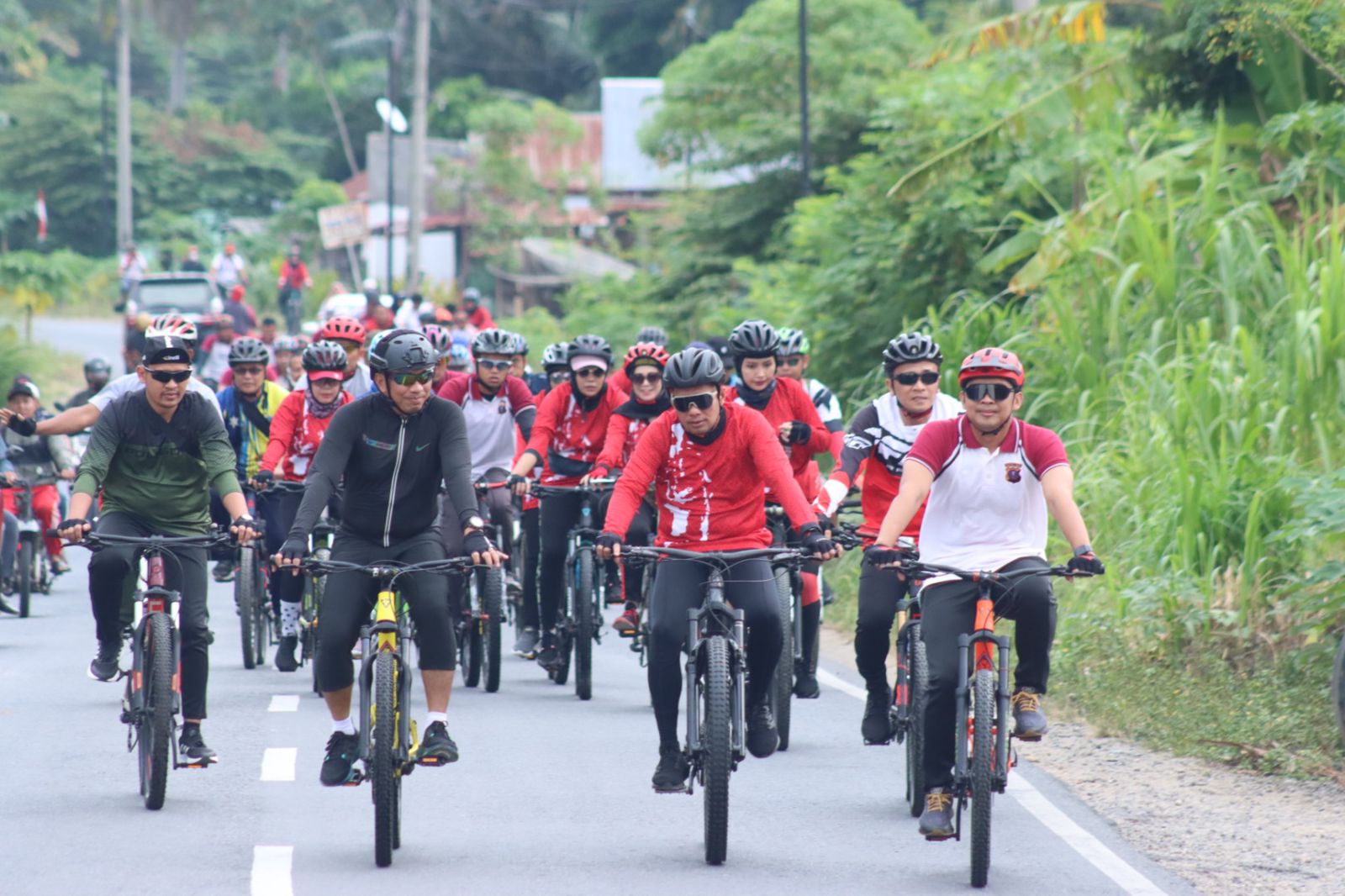 Disela Fun Bike, Kapolres Tapsel Sampaikan Upaya Pihaknya Tumbuhkan Ekonomi di Paluta
