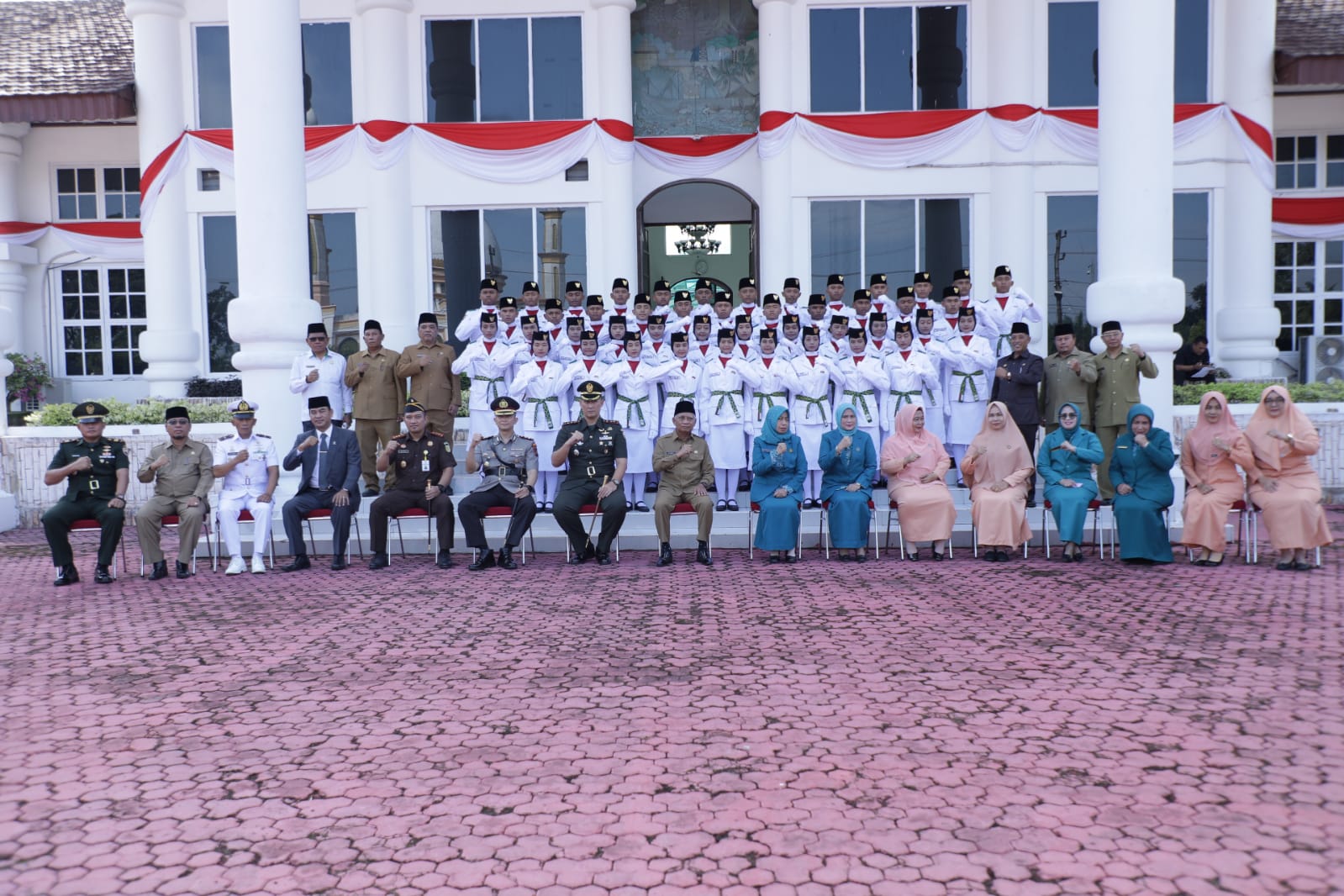 Bupati Asahan Kukuhkan Paskibraka Kabupaten Asahan Tahun 2022
