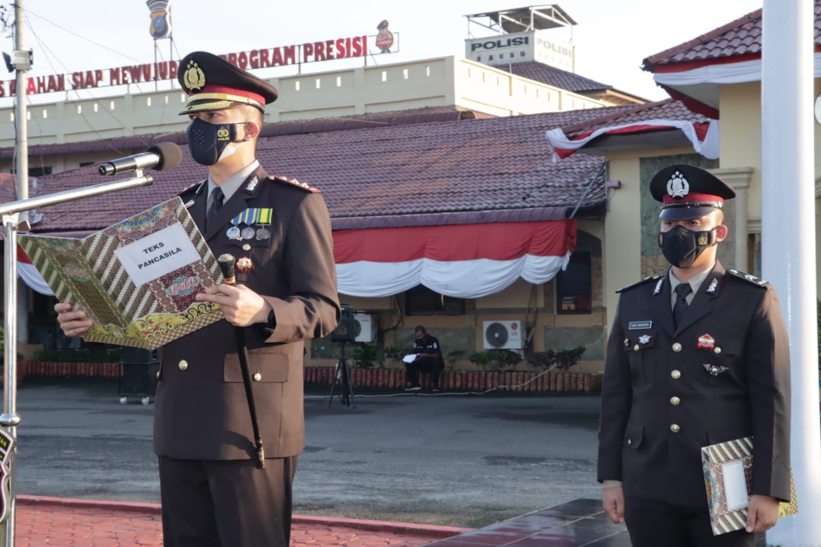 Kapolres Asahan Pimpin Upacara HUT Kemerdekaan RI ke 77 di Mapolres