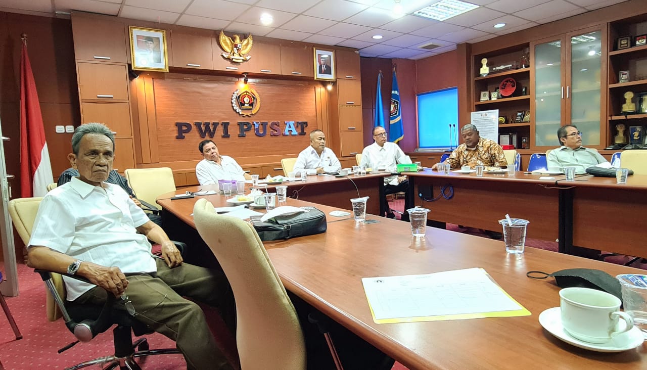 Pleno PWI Pusat Terima Surat Pengunduran Diri Dua Wartawan Lampung