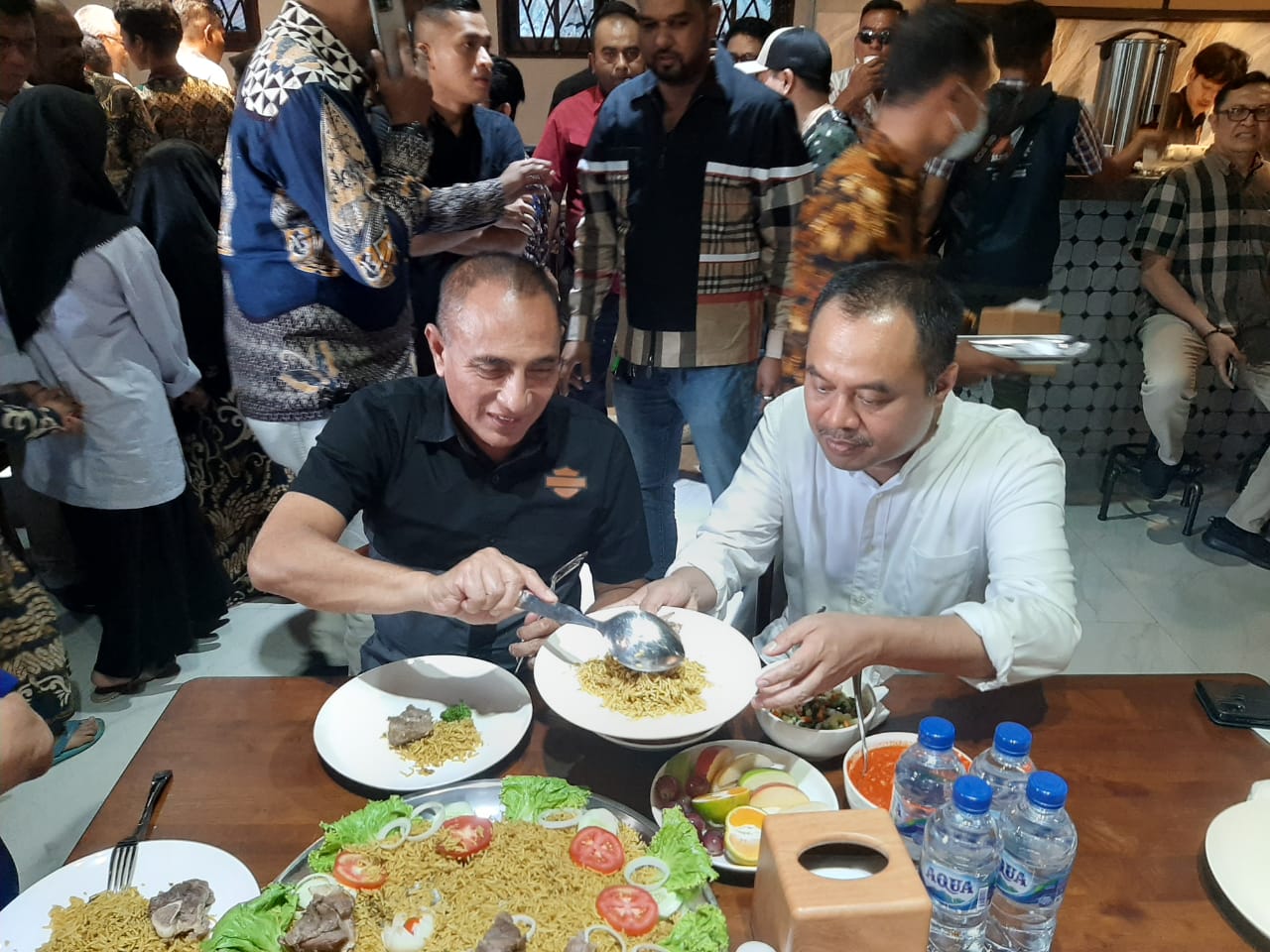 Gubernur Edy Resmikan Ray Cafe Shisa & Resto,  Farianda: Menambah Khasanah Kuliner di Medan