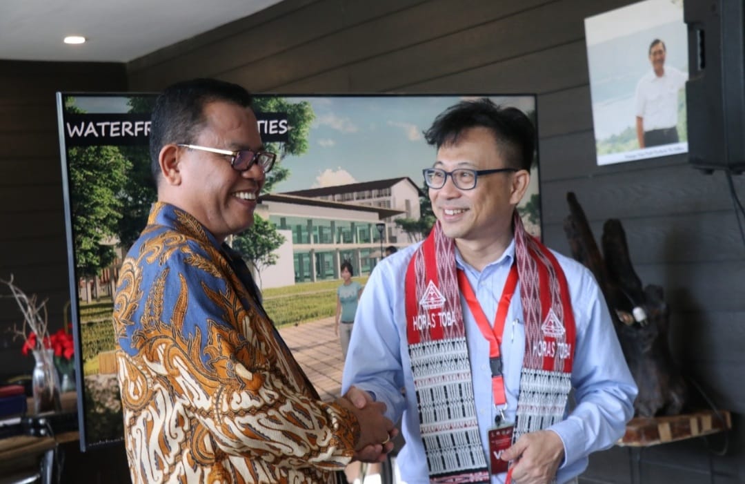 Bupati Toba Paparkan Peluang Investasi di Kabupaten Toba kepada Konjen Negara Sahabat
