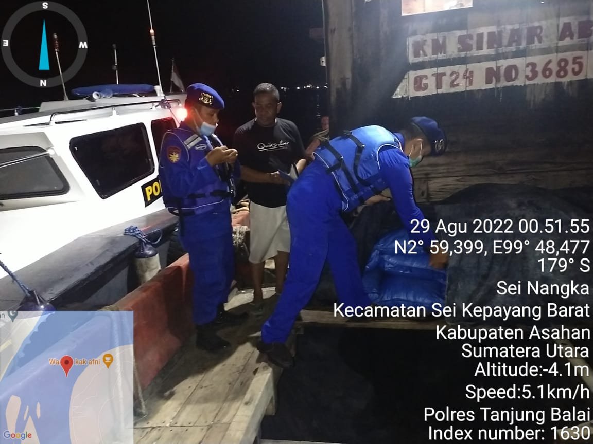 Patroli di Perairan Tanjung Balai, KM. Sinar Abadi VIII di Hentikan Personil Satpolair Polres Tanjungbalai