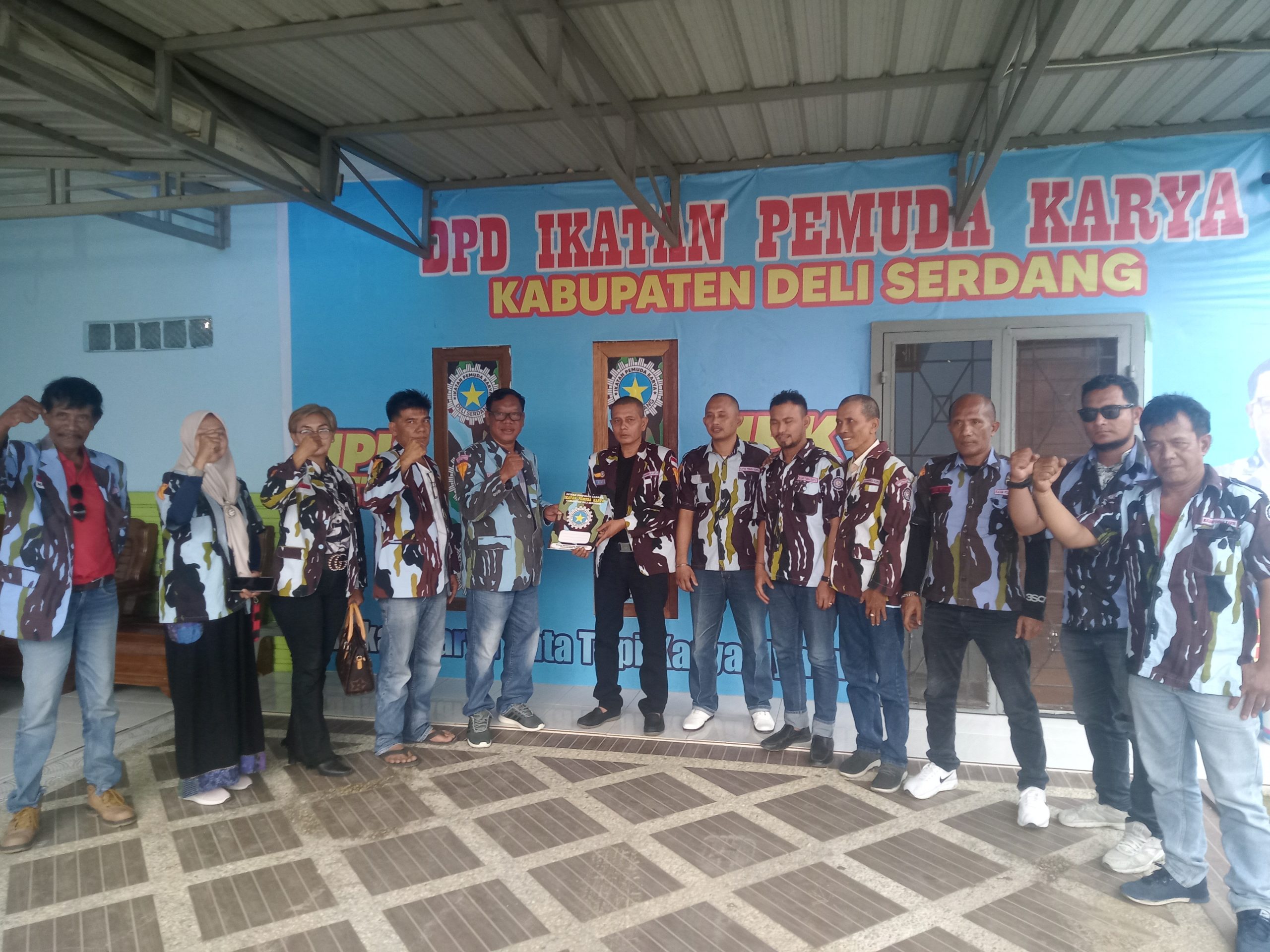 Dat Azwad Resmi Terima Mandat Sebagai Ketua PAC IPK Labuhan Deli, Siap Jalankan Amanah