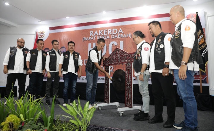 Musa Rajekshah Harap HDCI Medan-Sumut Aktif Berkegiatan Sosial