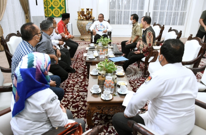KPU Sumut Serahkan Potensi Data Pemilih Ganda, Gubernur Edy Rahmayadi Dukung Percepatan dan Koordinasi Terkait DPT Pemilu