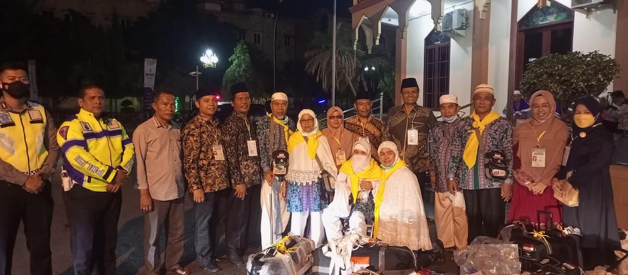 Wabup Sambut Kepulangan Jemaah Haji Asal Pakpak Bharat