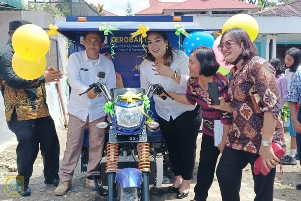 GPMB Pakpak Bharat Launching Gerobak Minat Baca