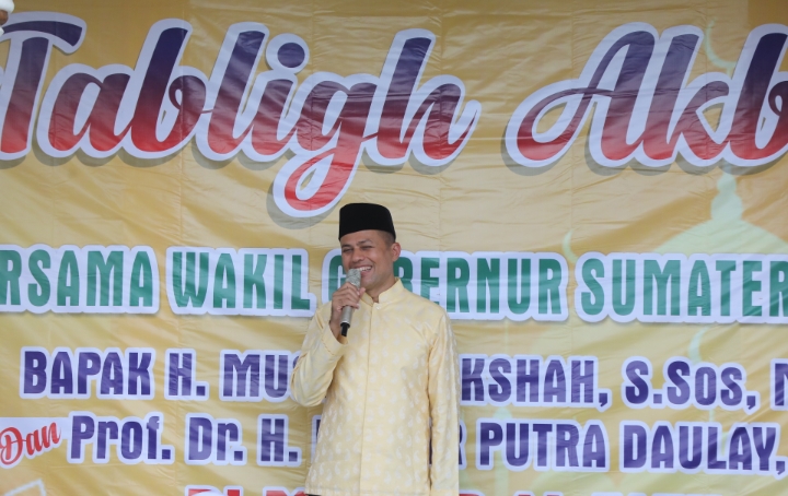 Hadiri Tabligh Akbar di Desa Singkuang, Masyarakat Ucapkan Terima Kasih ke Ijeck