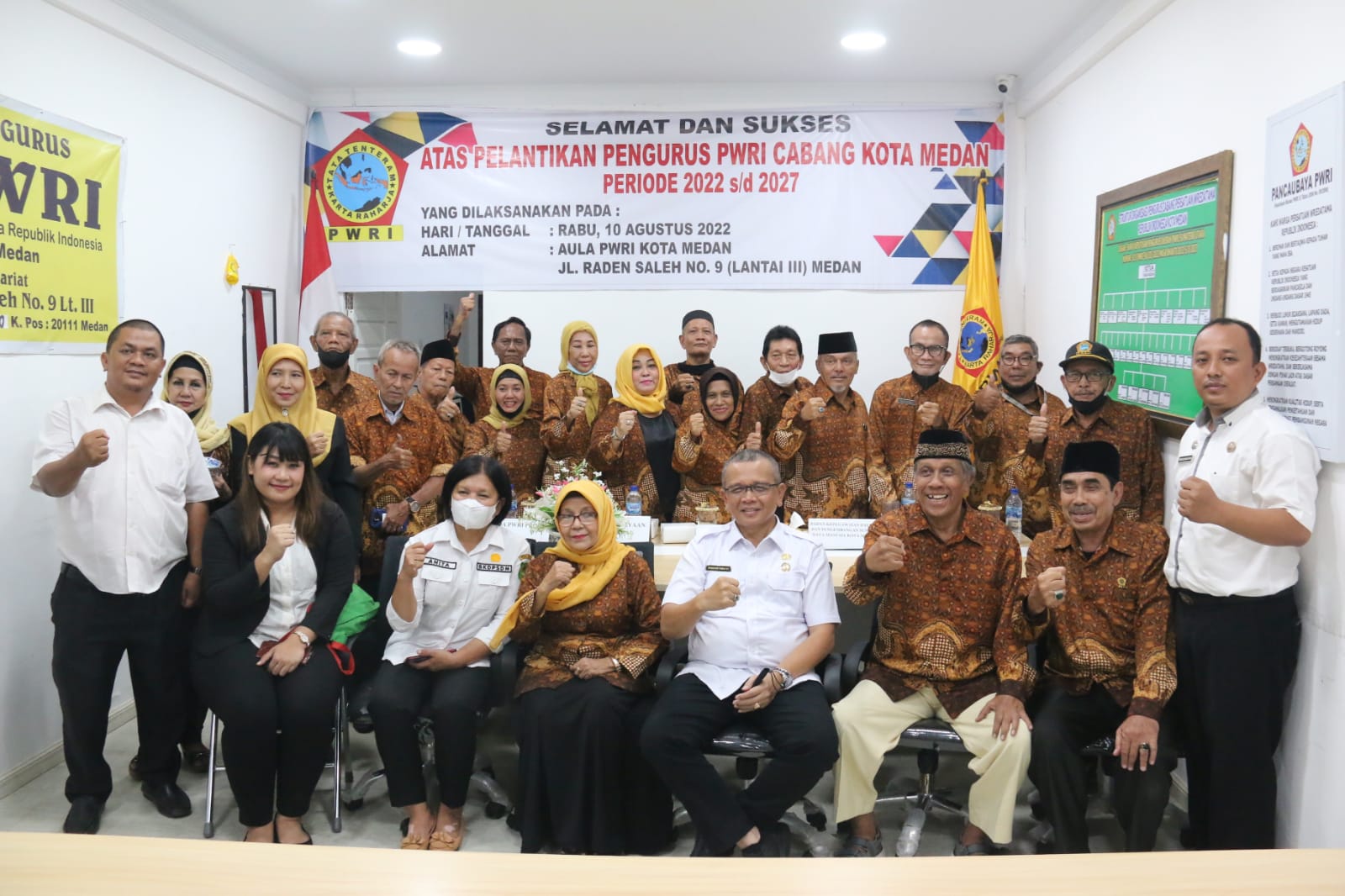 Lantik Pengurus PWRI Cabang Kota Medan, Wali Kota Medan Berharap Para Pengurus Mendukung Pemko Medan Dalam Melaksanakan Program Pemerintah