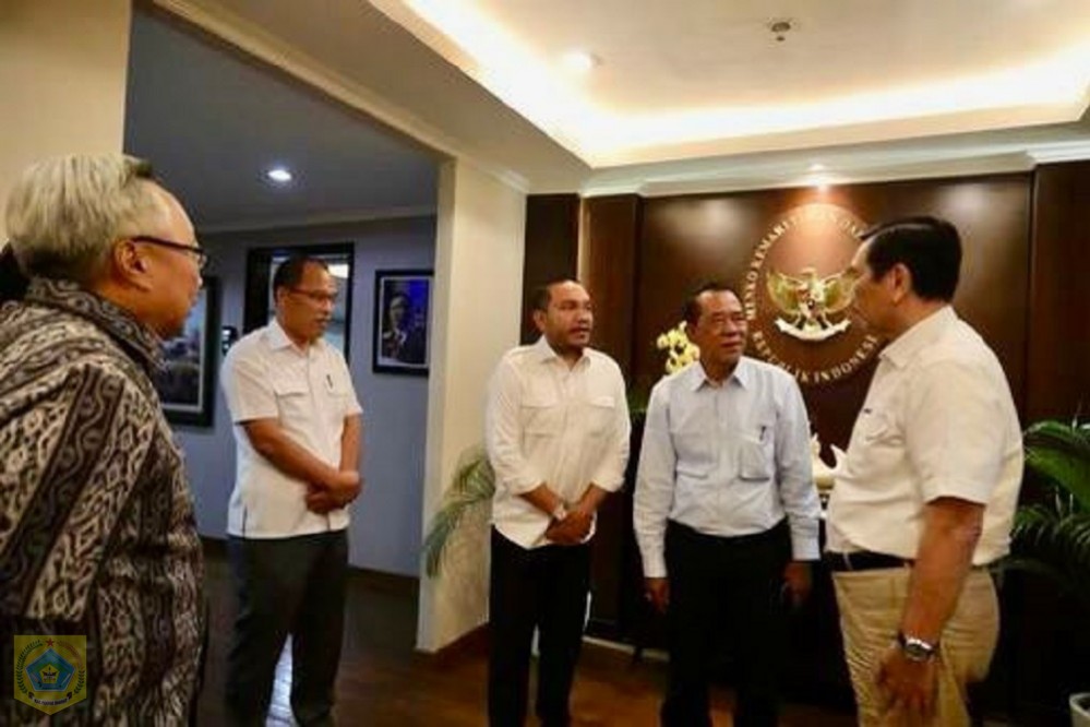 Bupati Pakpak BharatÂ Mengikuti Agenda Penting Dengan Menkomarvest Di Jakarta