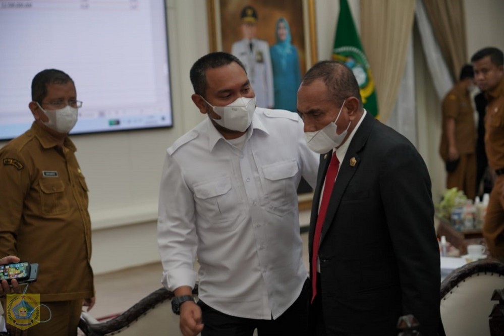 Bupati Pakpak Bharat Paparkan Rencana Pembangunan Kawasan Pertanian Terpadu Ke Gubernur Sumut