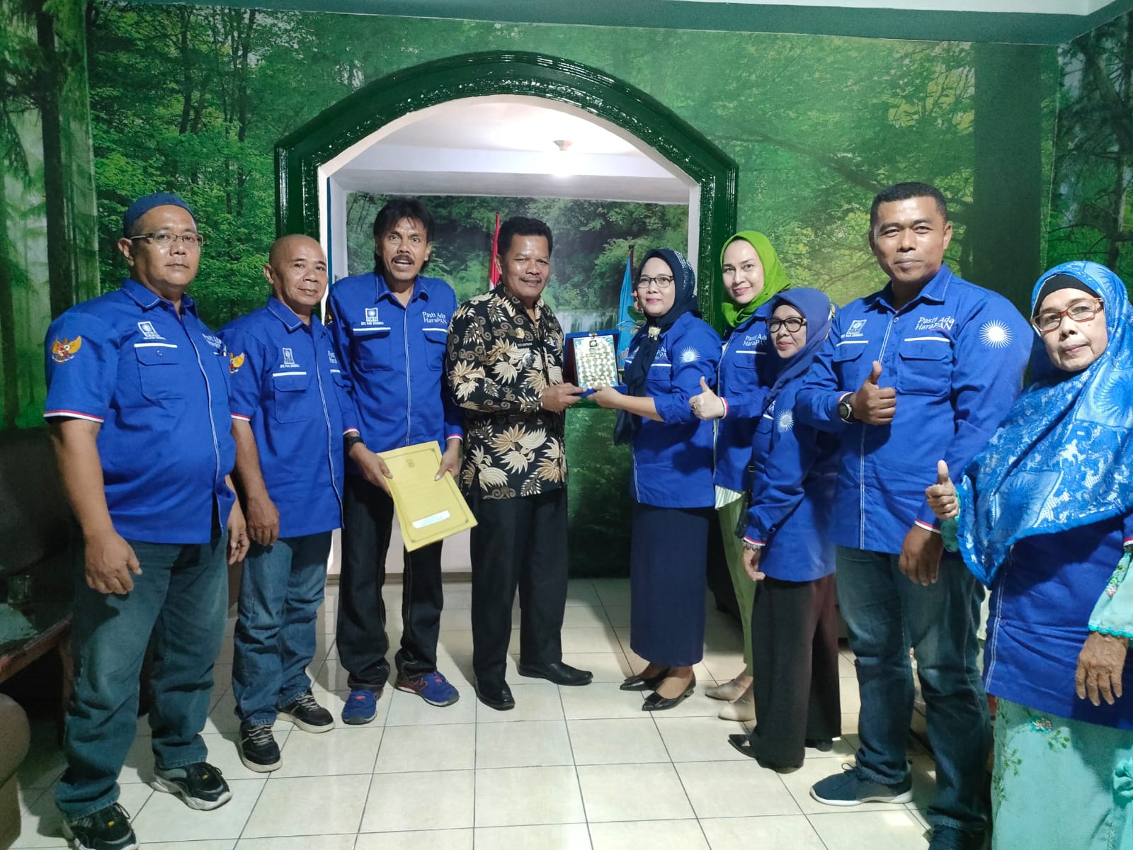 Camat Sunggal Terima Audiensi Pengurus PAC PAN Sunggal Bahas Pembangunan