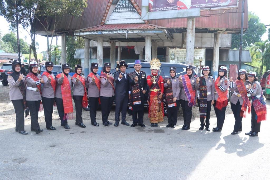 Disela HUT ke-74, Kapolres Tapsel : Polwan Bukan Pelengkap, Tapi Kekuatan Utama