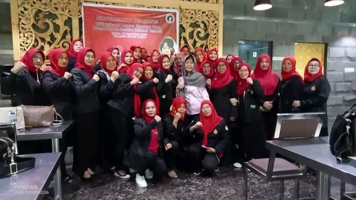 Srikandi DPW Pendawa Sumut Silaturahmi Bersama Ibu Dita Indah Sari Selaku Dewan Pembina Bahas Peningkatan Ekonomi