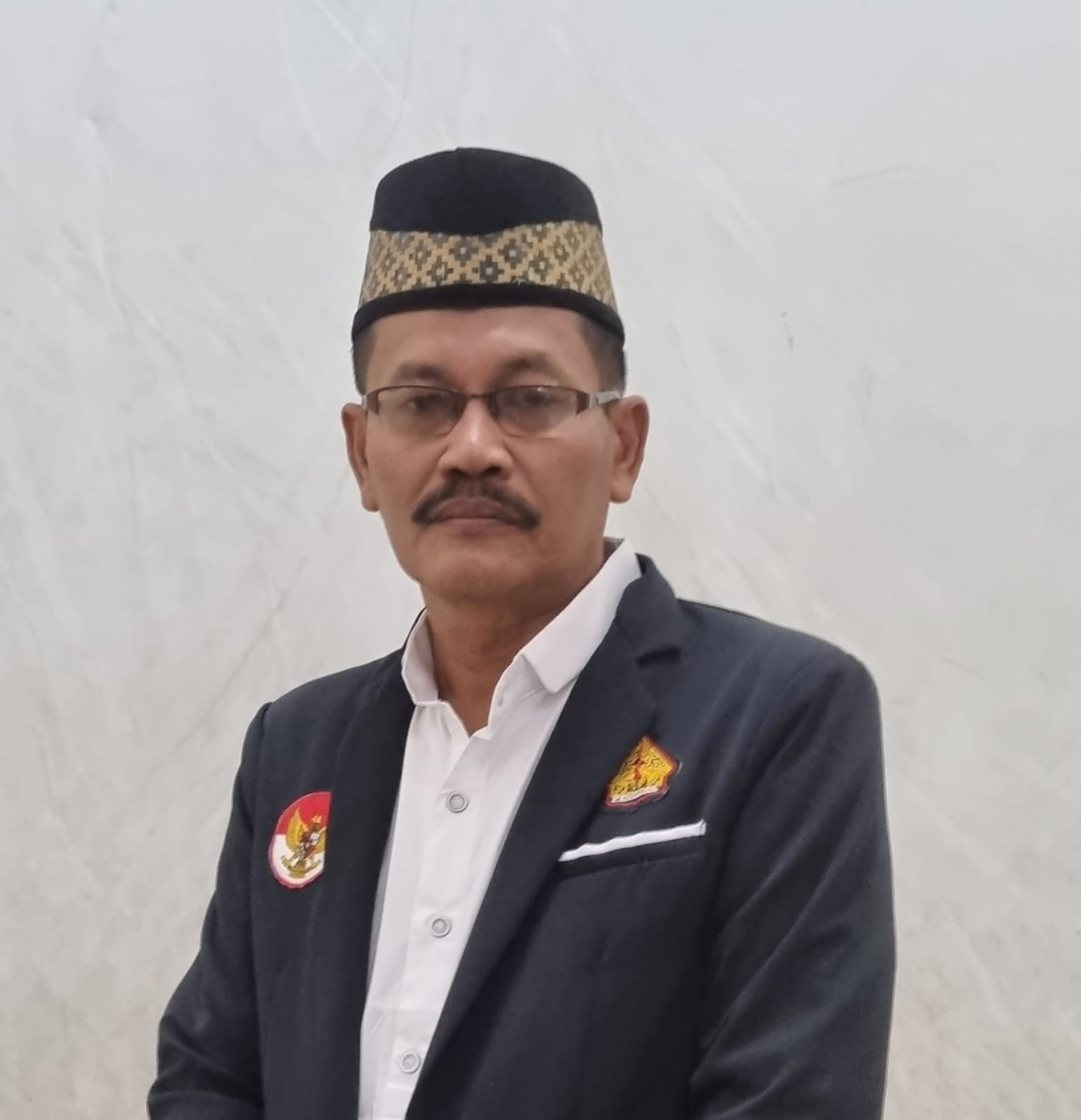 H.RUSLAN.SH : MENGHADAPI PESTA DEMOKRASI 2024 PENDAWA BELUM ADA BERI DUKUNGAN KEPADA SIAPAPUN
