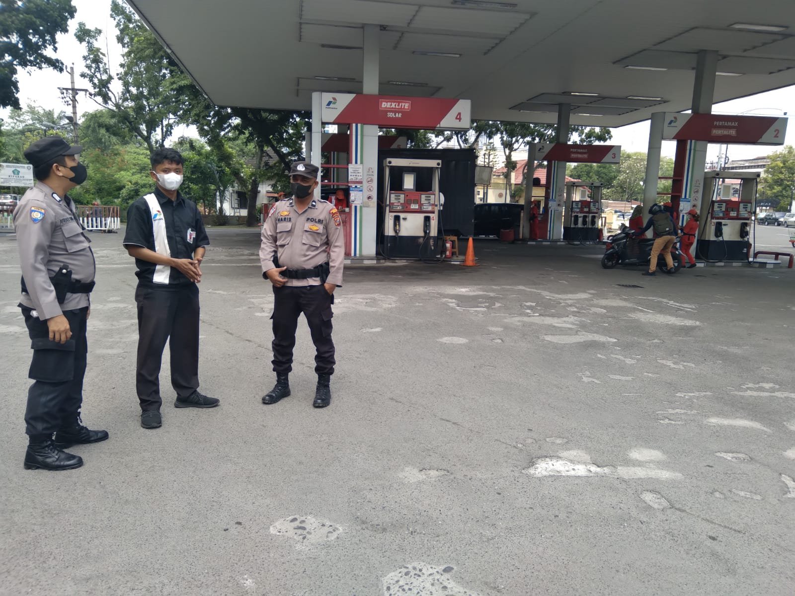 Binmas Polrestabes Medan Himbau SPBU tidak Terima Pembelian BBM Menggunakan Dirigen