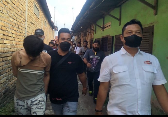 Dua Pria Pengedar Sabu Terjaring Operasi GKN Satreskrim Narkoba Polrestabes Medan di Jalan Mesjid Taufik Medan