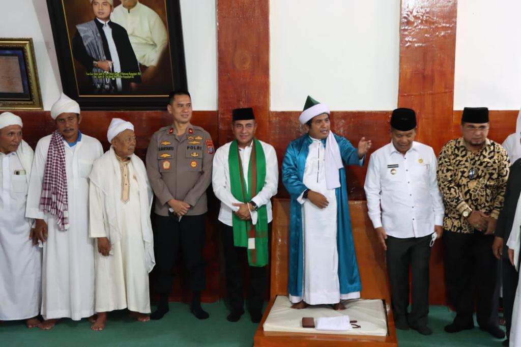 Wakapolda Sumut Hadiri Silaturahmi dan Dialog Kebangsaan Dengan Tuan Guru Batak