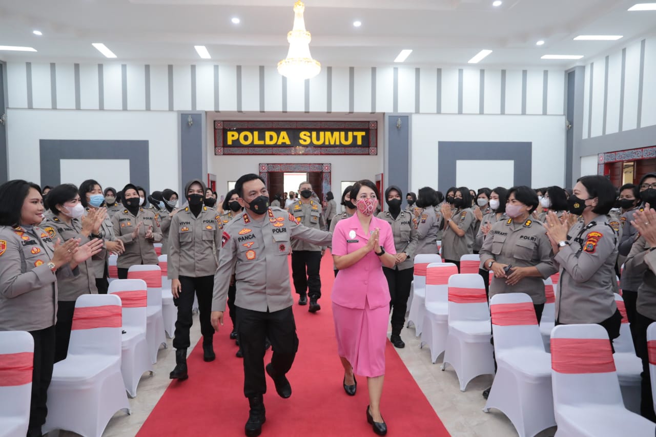 Hari Jadi Polwan ke 74, Kapolda Sumut : Tunjukkan Eksistensi Polwan Wujudkan Indonesia Tangguh Indonesia Tumbuh