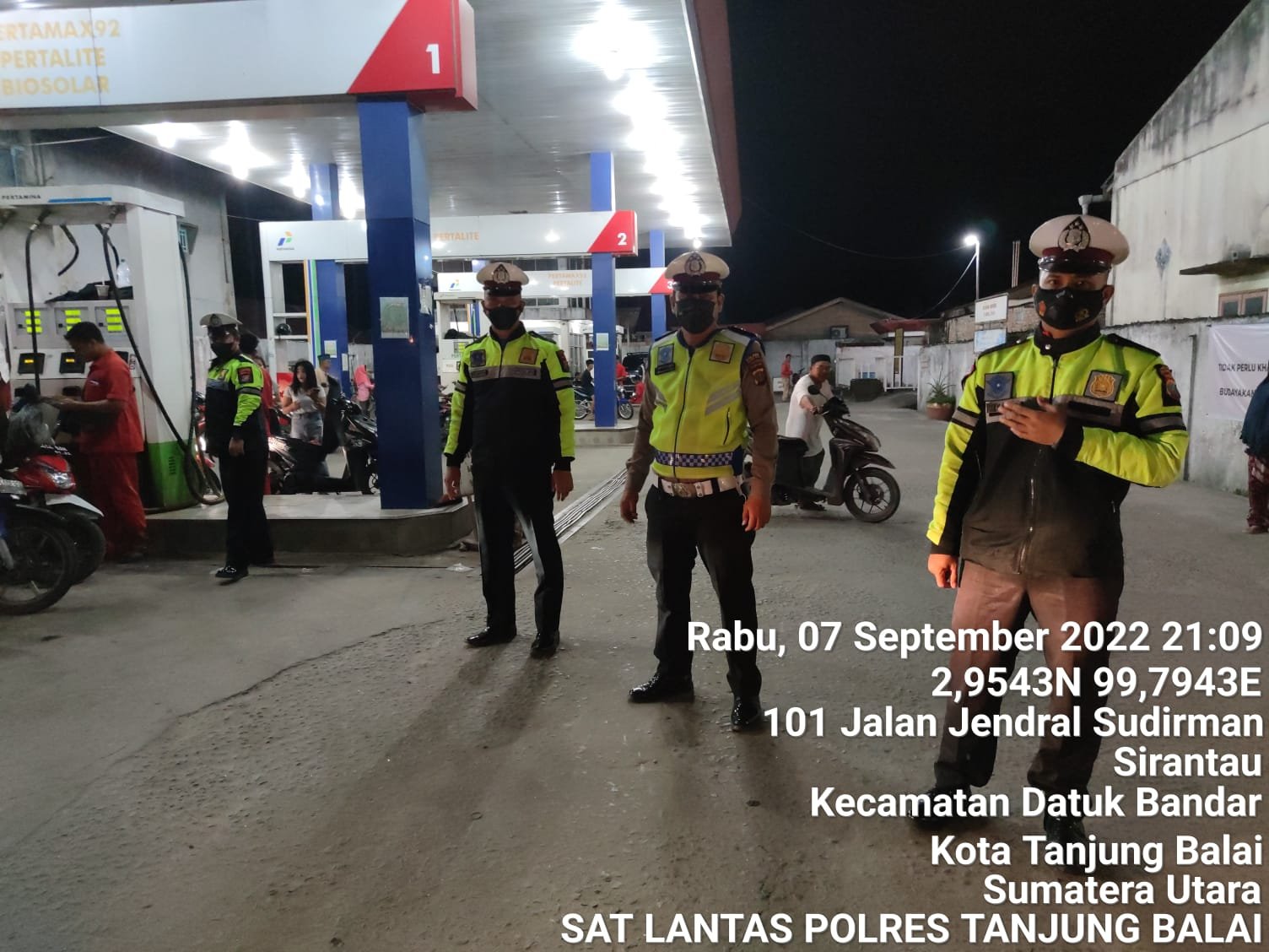 Personil Satlantas Polres Tanjungbalai Patroli Antisipasi Kelangkaan BBM