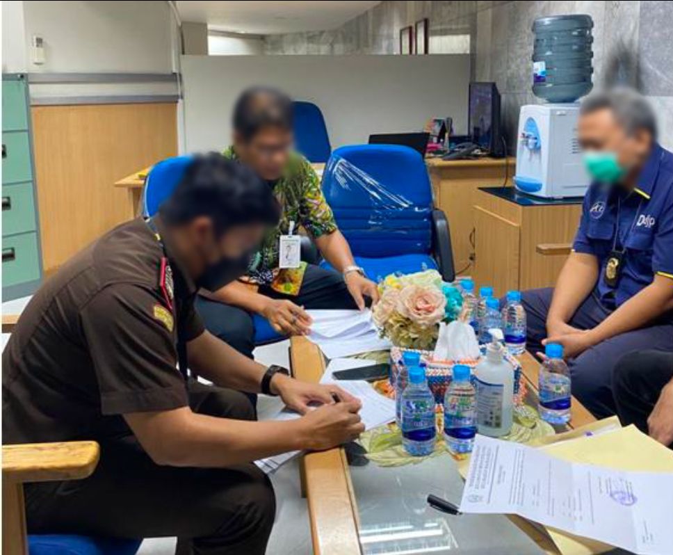 KPP PRATAMA MEDAN PETISAH LAKUKAN GIAT GAKUM DENGAN PENYITAAN