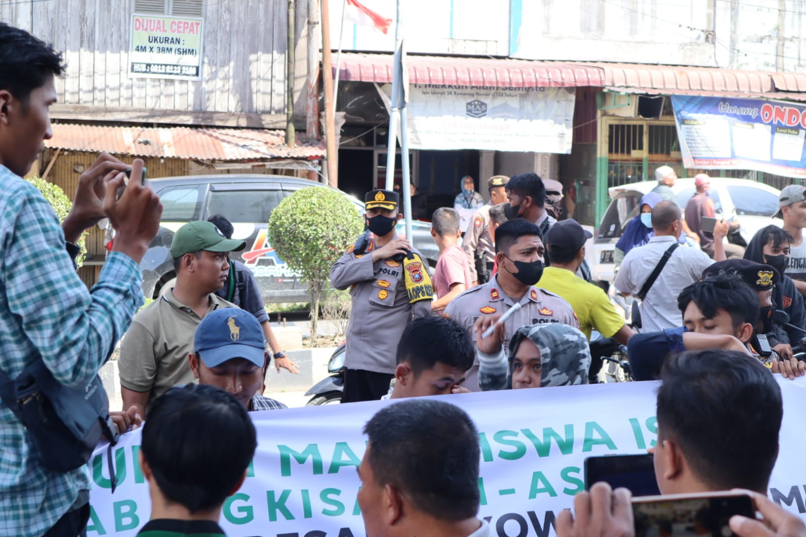 Polres Asahan Kawal Aksi Unras di Wilayah Kab Asahan