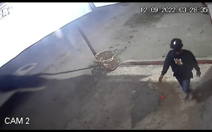 Maling Sepmor Mengganas Di Batang Kuis, Ini Pelakunya Terekam CCTV