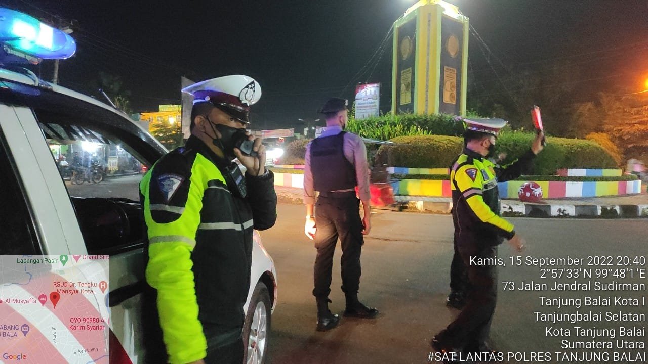 Personil Polres Tanjungbalai Laksanakan Blue Light Patrol di Daerah Rawan Kamtibmas
