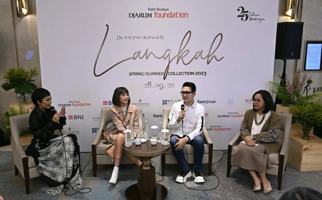 Langkah Spring Summer Collection 2023 Buah Karya 25 Tahun Perjalanan Denny Wirawan