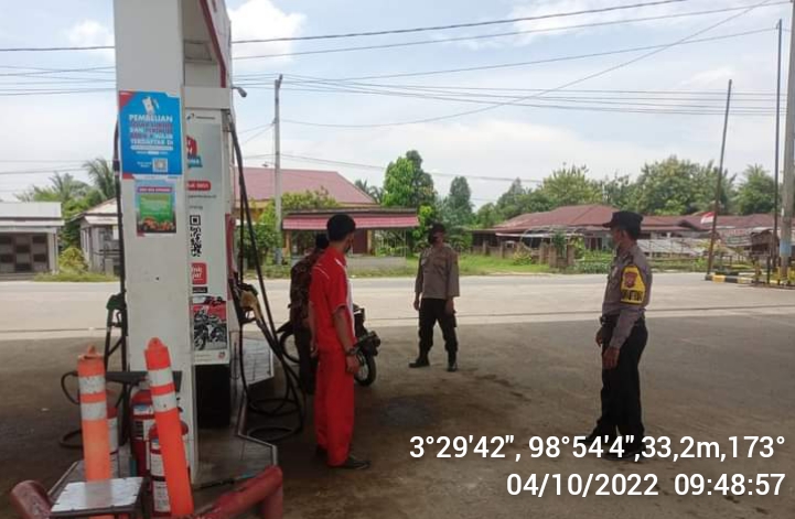 Monitoring Ketersediaan BBM di SPBU, Personil Polsek Pagar Merbau Rutin Patroli Ke SPBU*