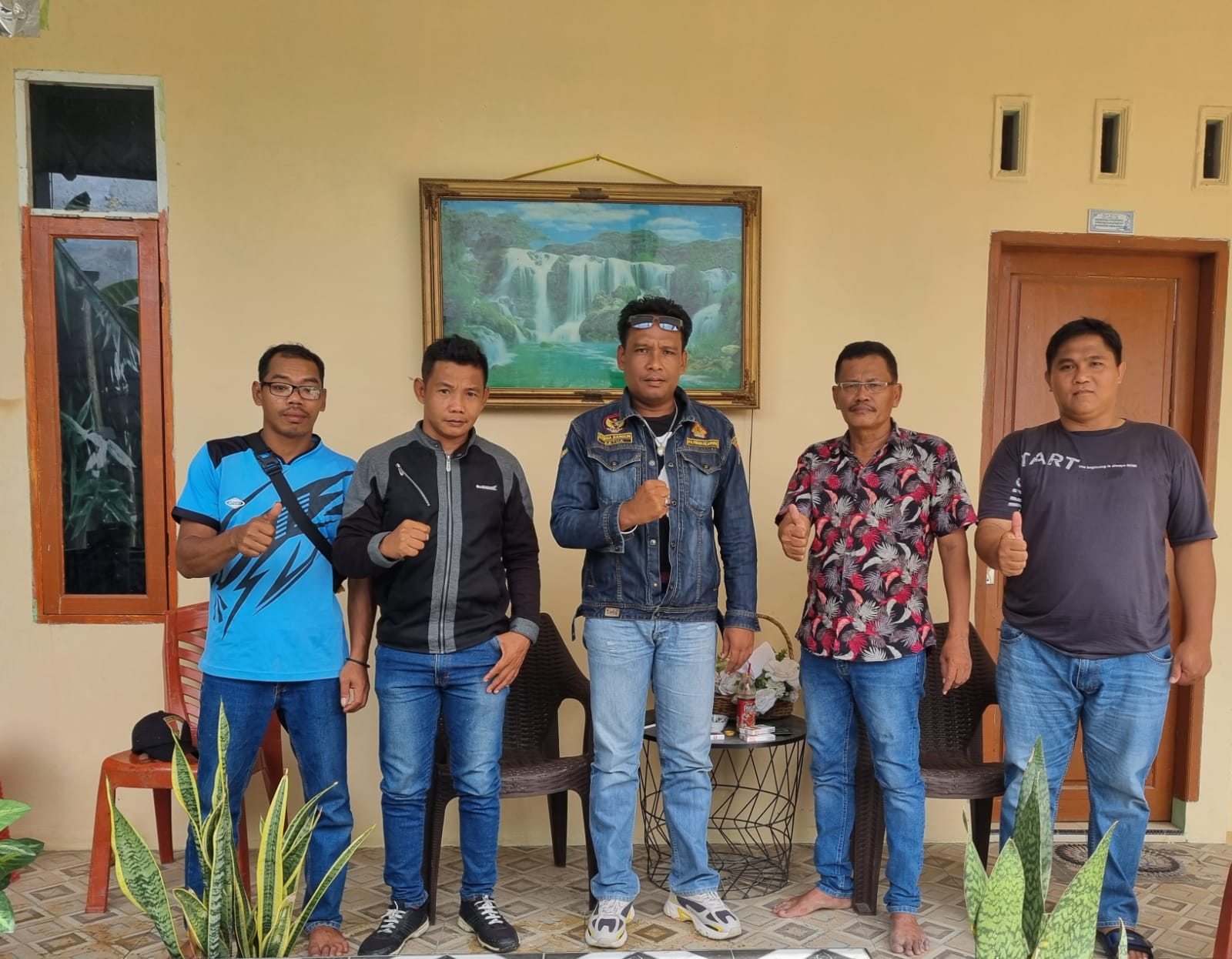 ADA APA?, KETUA DPAC PENDAWA KEC.BAHOROK TEMUI KETUM PB PENDAWA