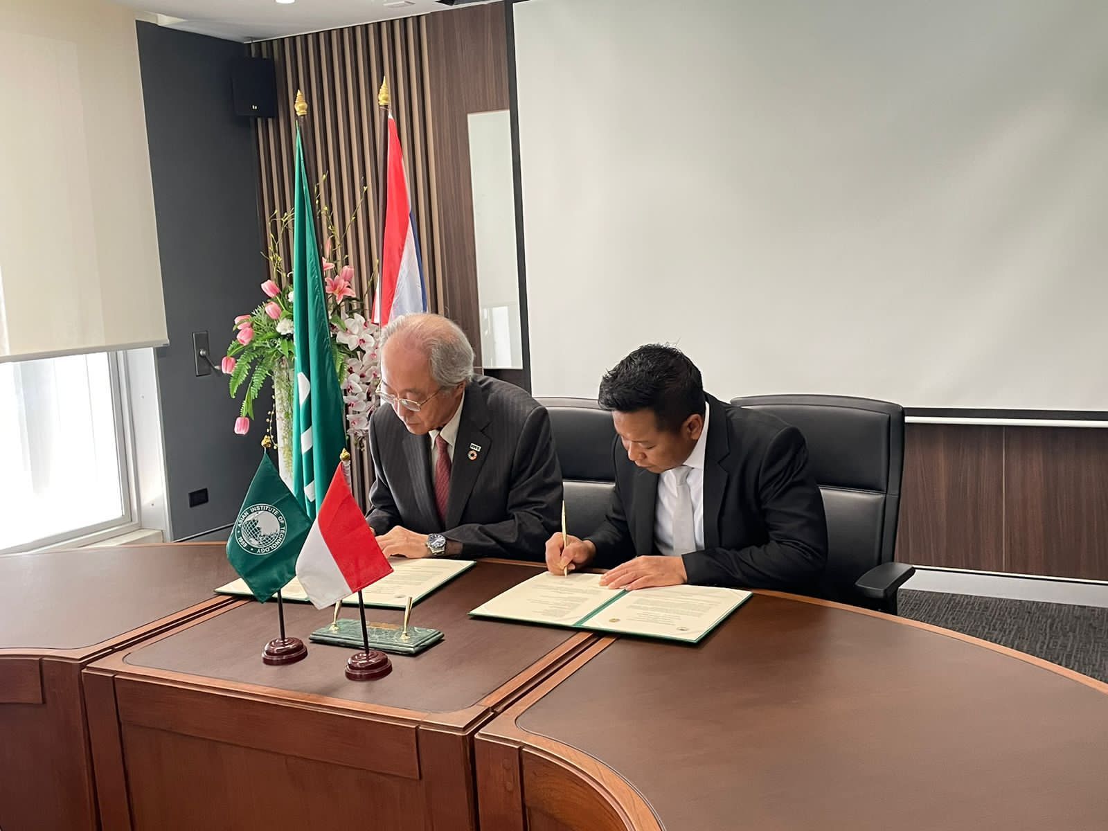 Kampus AIT Thailand Gandeng USU Kembangkan Data Science dan Artificial Intelligence