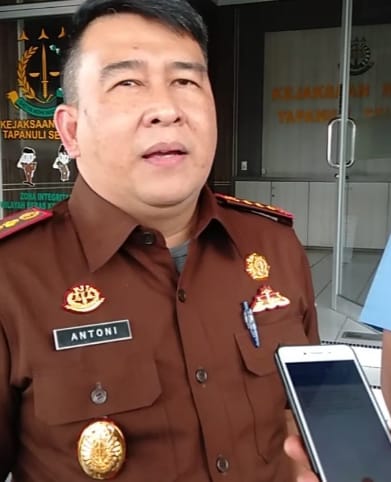 Pilkades Tapsel Tinggal Hitung Bulan, Kasus 212 Kades Masih Mangkrak, Kinerja Kajari Tapsel Dipertanyakan Publik