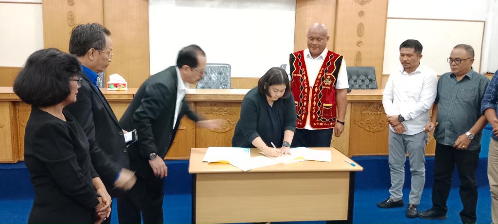 Bupati Nias Utara dan Rektor UDA Tandatangani MoU Pengembangan SDM ASN