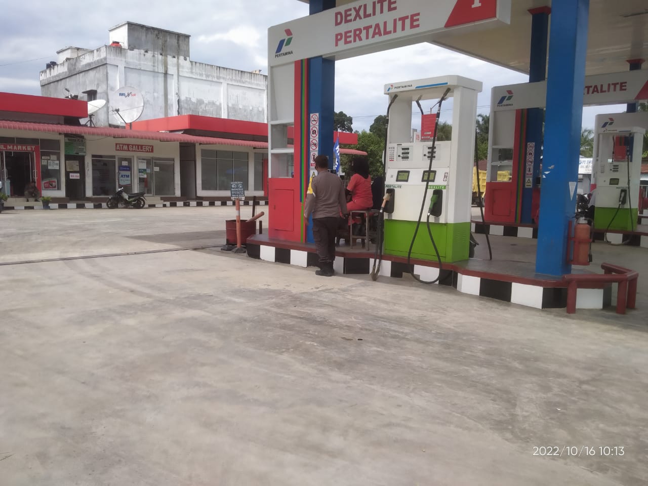 Personil Polsek Bandar Pulau Melakukan Patroli dan Monitoring Pemantauan SPBU