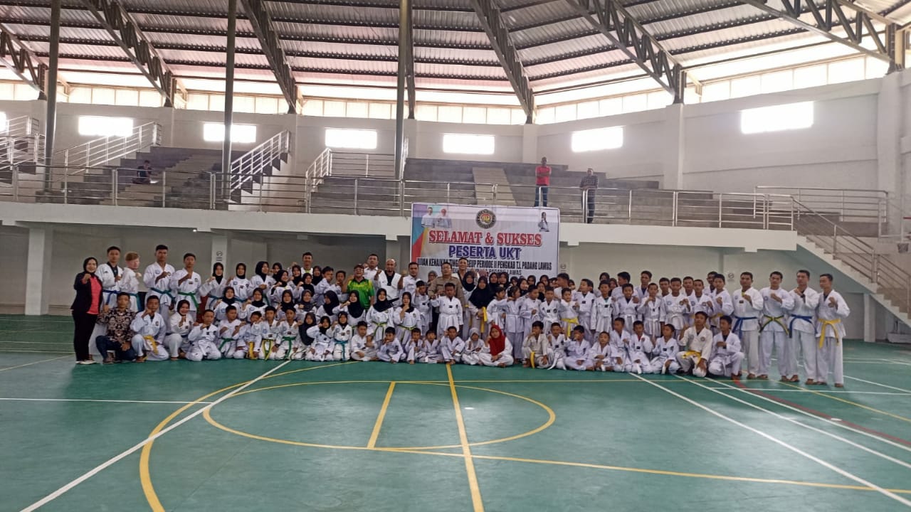 UJIAN KENAIKAN TINGKAT (UKT) TAEKWONDO INDONESIA PADANG LAWAS