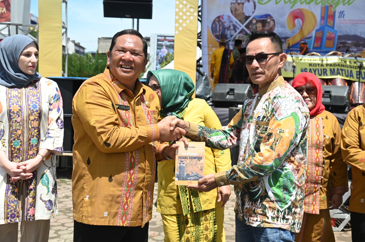 Walikota Padangsidempuan Buka Expo 2022