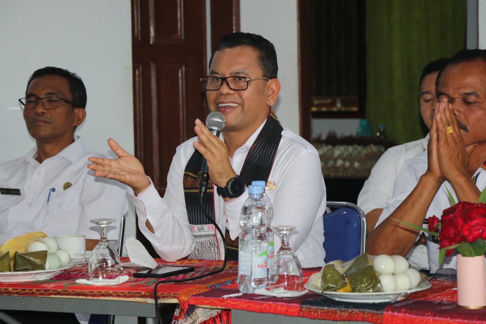 Bupati Toba, Bantuan Langsung Tunai Bersifat Sementara Dan Saat Berakhir Harus Siap Bangkit Bekerja Keras