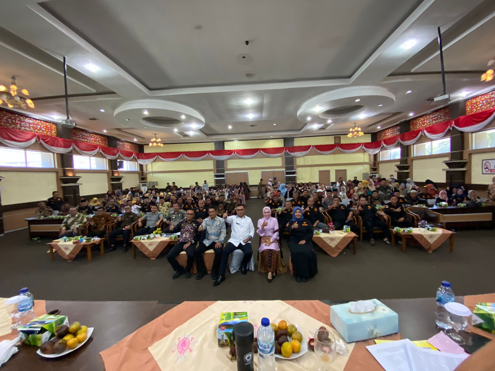 Bupati Solok Menggelar Pertemuan dengan UMKM/IKM Se-Kabupaten Solok