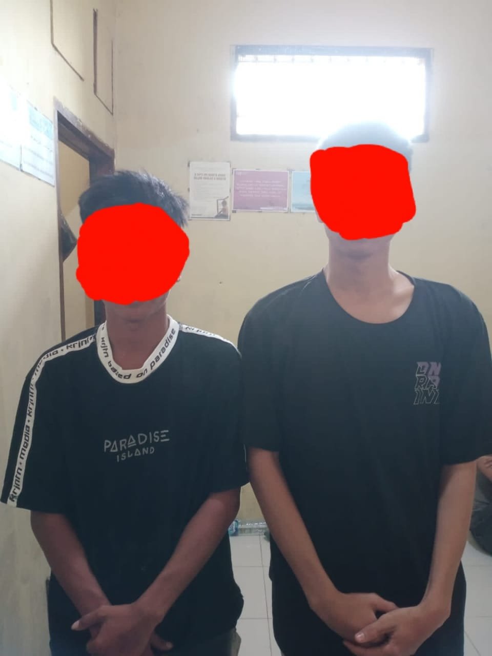 Asik Nongkrong, OTK lempar Batu di Lokasi Swalayan Alfamart Jalan Cokroaminoto Kisaran