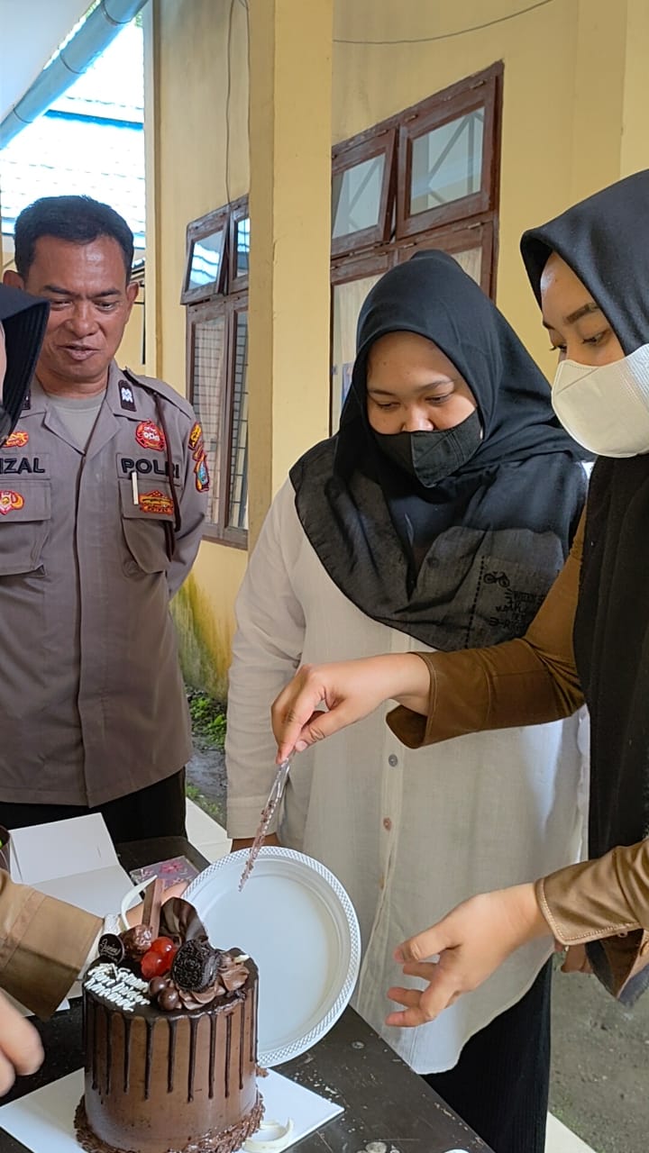Kapolsek Kota Kisaran Hadir HUT ke-72 Ikatan Dokter Seluruh indonesia di Puskesmas Pulo Bandring